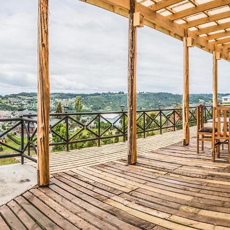 Hotel Boutique Antukenu Achao Екстер'єр фото